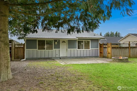 $375,000 | 310 West 3rd Street, Nooksack, WA 98276