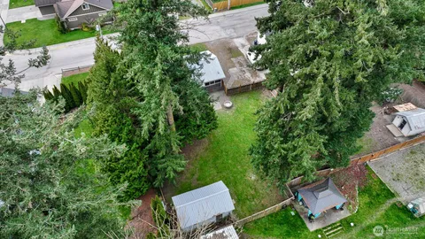 $375,000 | 310 West 3rd Street, Nooksack, WA 98276