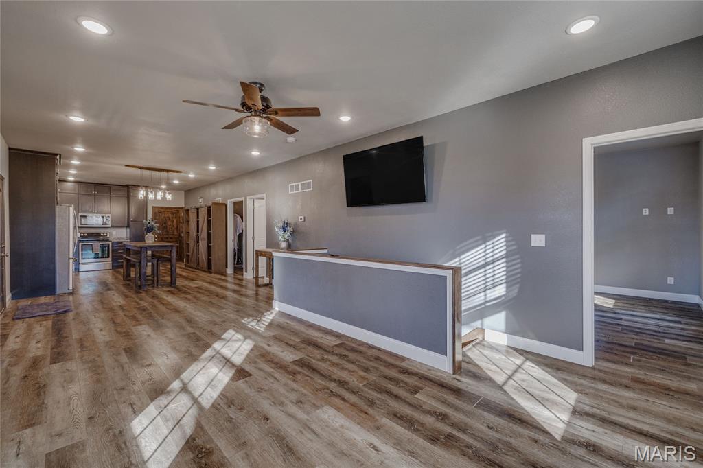 3736 Russell Road Park Hills, MO 63601 - Photo 7 of 34