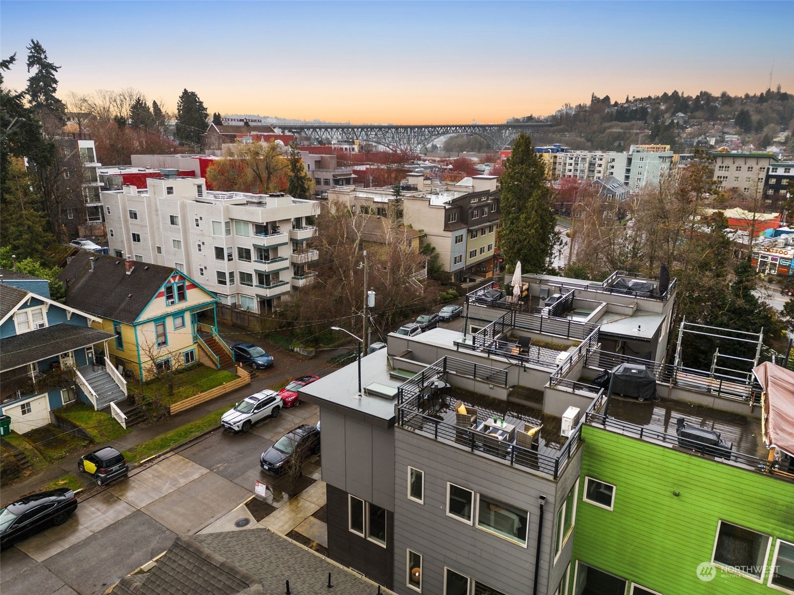3625 Evanston Avenue North, Unit B Seattle, WA 98103 - Photo 24 of 37 a view of a city