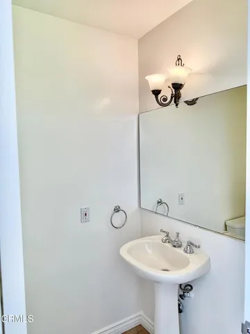 $5,000 | 18147 Coastline Drive, Unit 5, Malibu, CA 90265