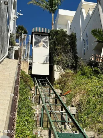 $5,000 | 18147 Coastline Drive, Unit 5, Malibu, CA 90265