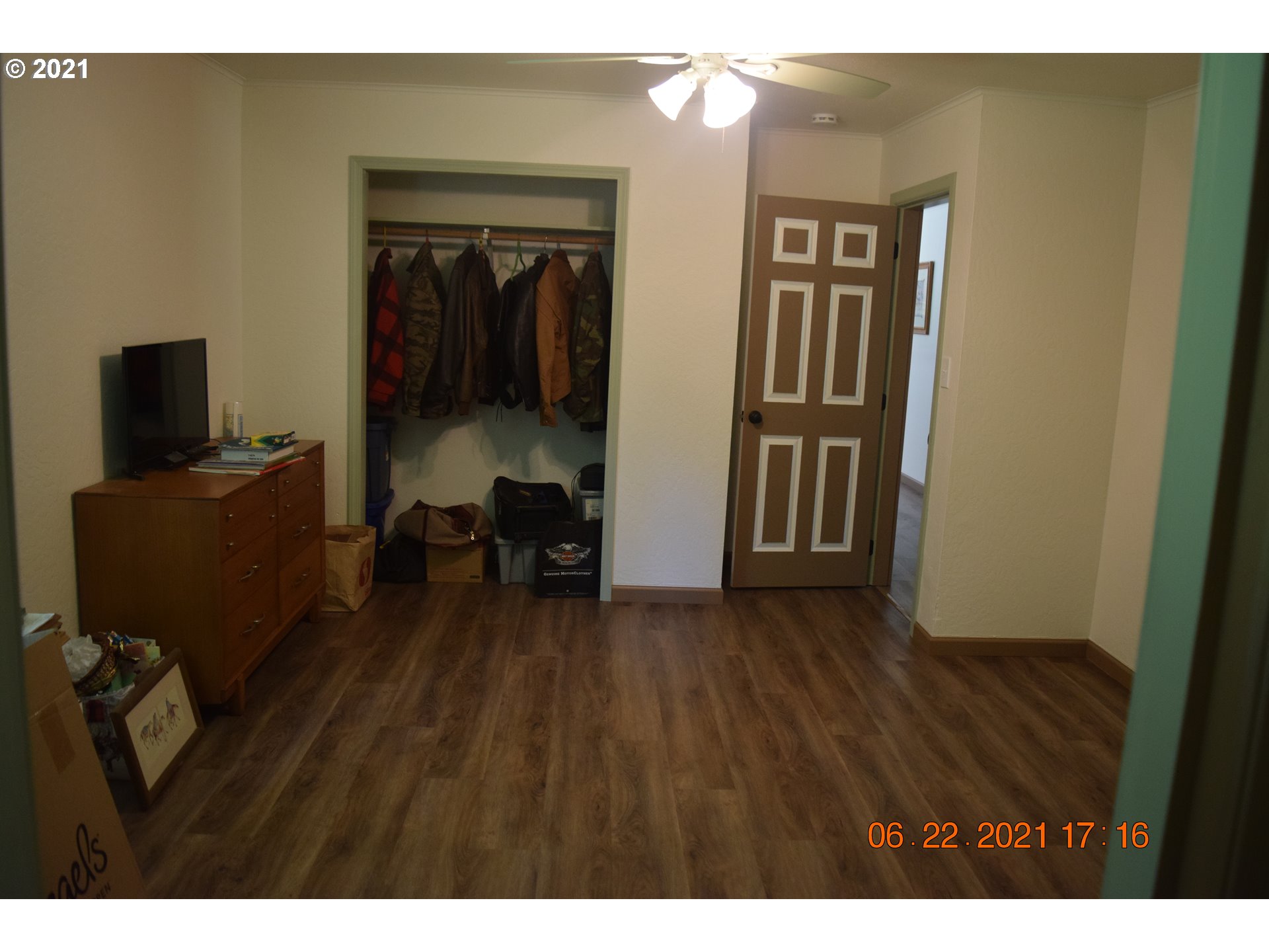 31126 Cedar Creek Road Cottage Grove, OR 97424 - Photo 22 of 32 Gallery Image 22