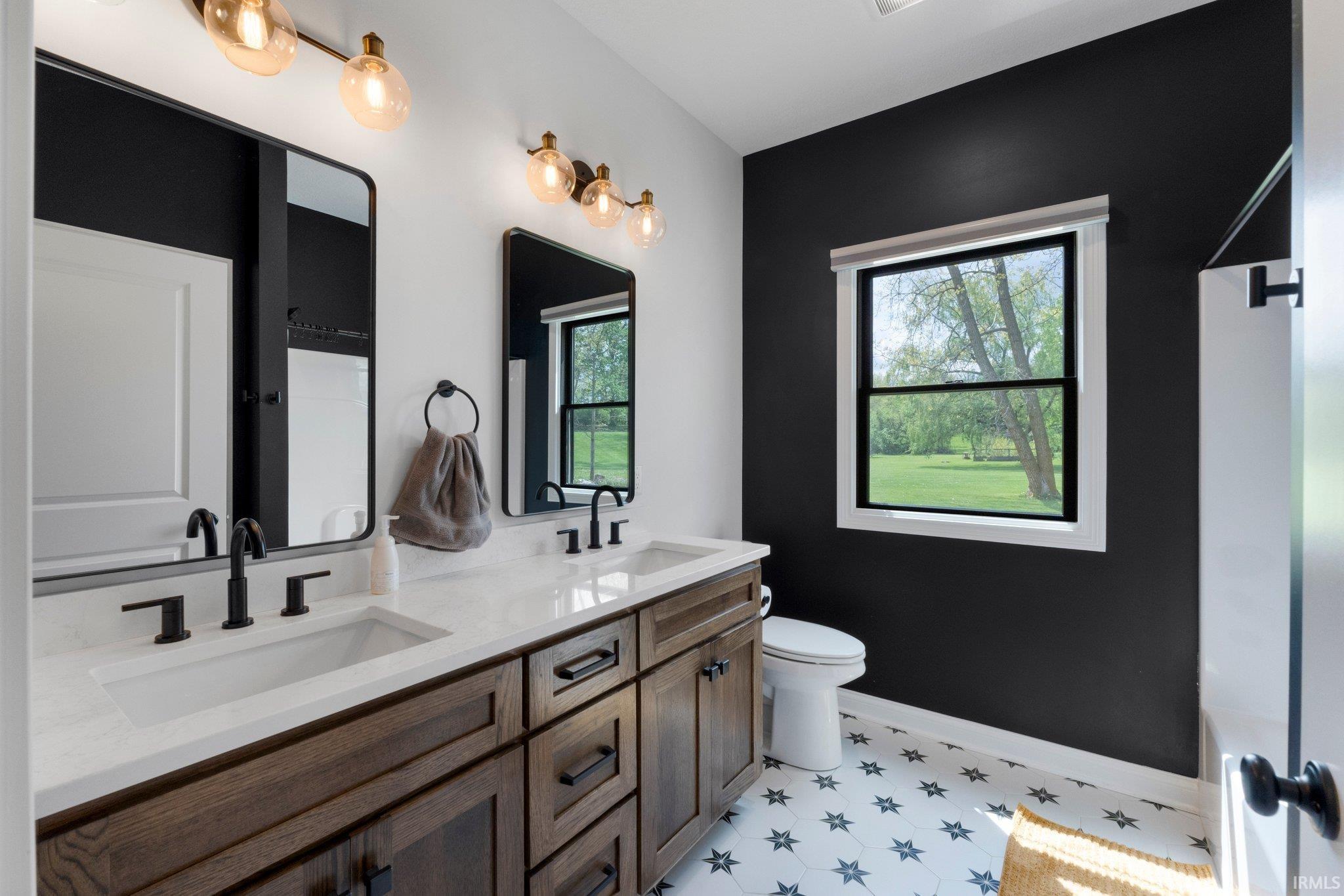 12753 Brandon Road Churubusco, IN 46723 - Photo 20 of 36 Gallery Image 20