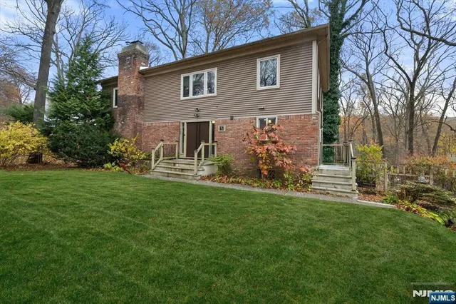 $699,000 | 53 Pequot Road, Ringwood, NJ 07456