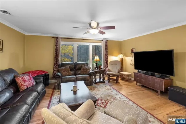 $699,000 | 53 Pequot Road, Ringwood, NJ 07456