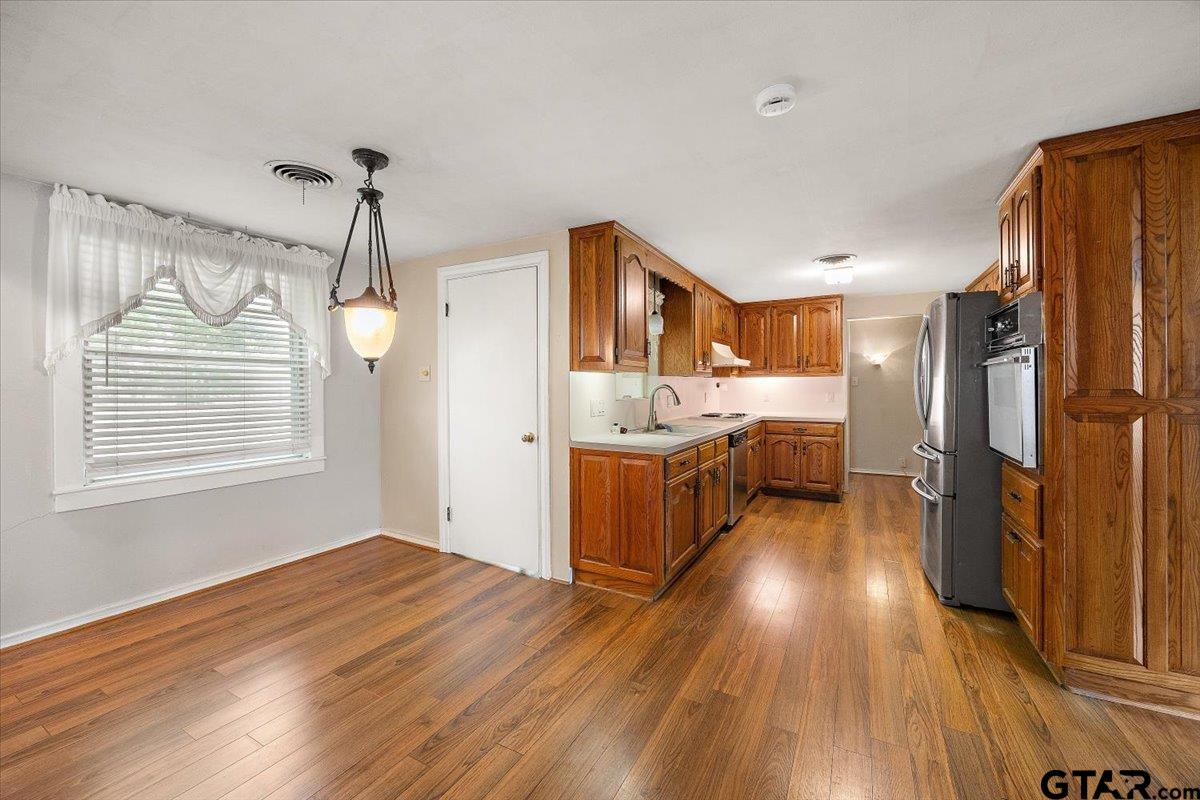 190 Fairview Street Rusk, TX 75785 - Photo 17 of 28