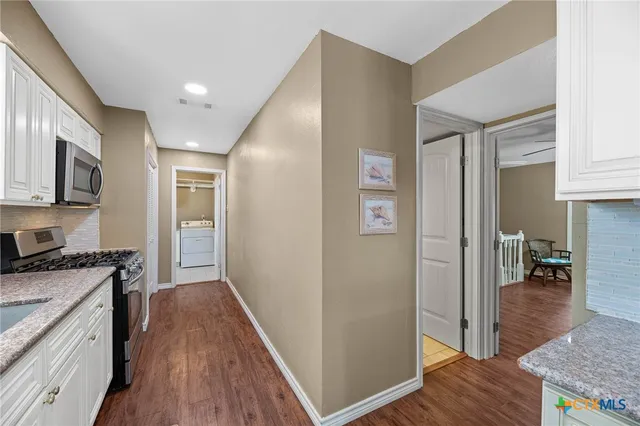 $319,000 | 313 North Eleventh Street, Fulton, TX 78382