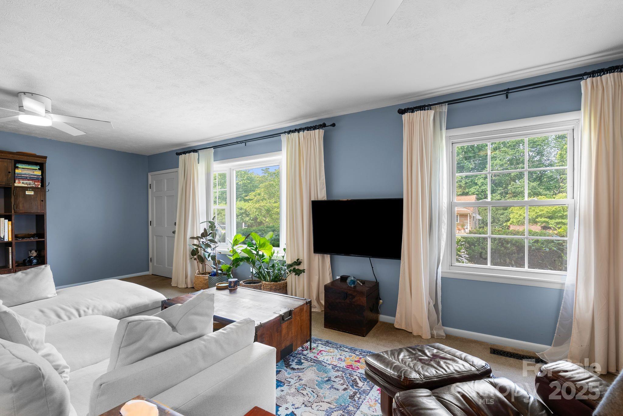 53 Grandview Road Asheville, NC 28806 - Photo 11 of 46 Gallery Image 11