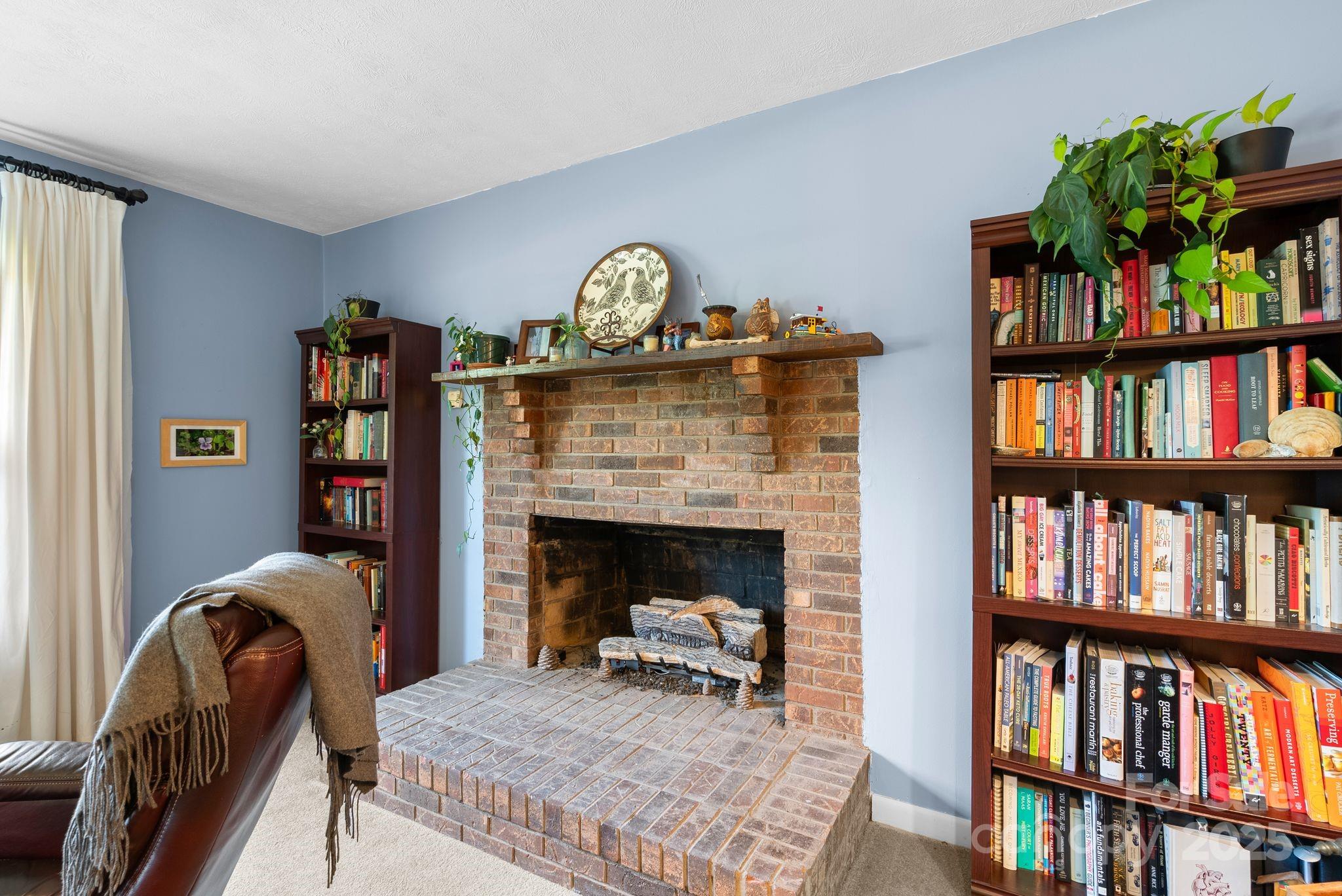 53 Grandview Road Asheville, NC 28806 - Photo 10 of 46 Gallery Image 10