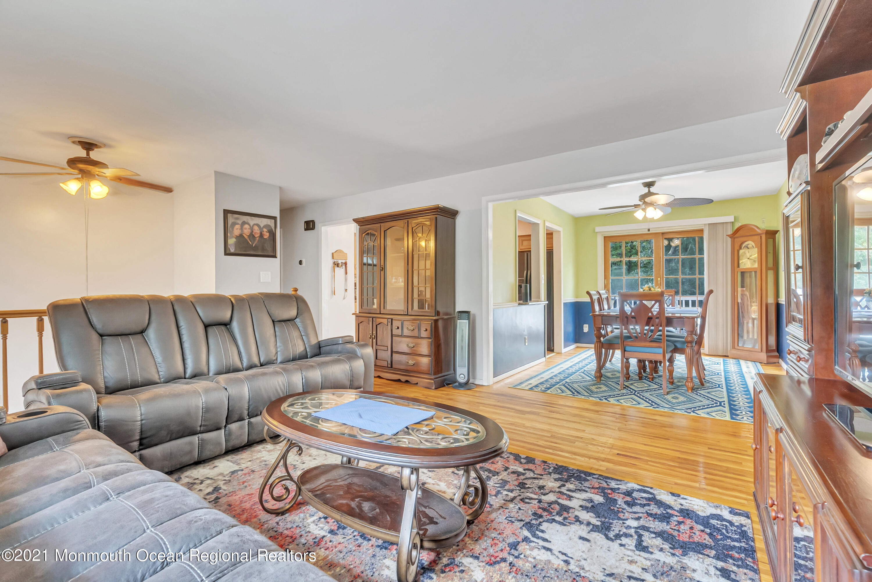 87 Jackson Mills Road Jackson, NJ 08527 - Photo 16 of 32 a living room with furniture and a large window