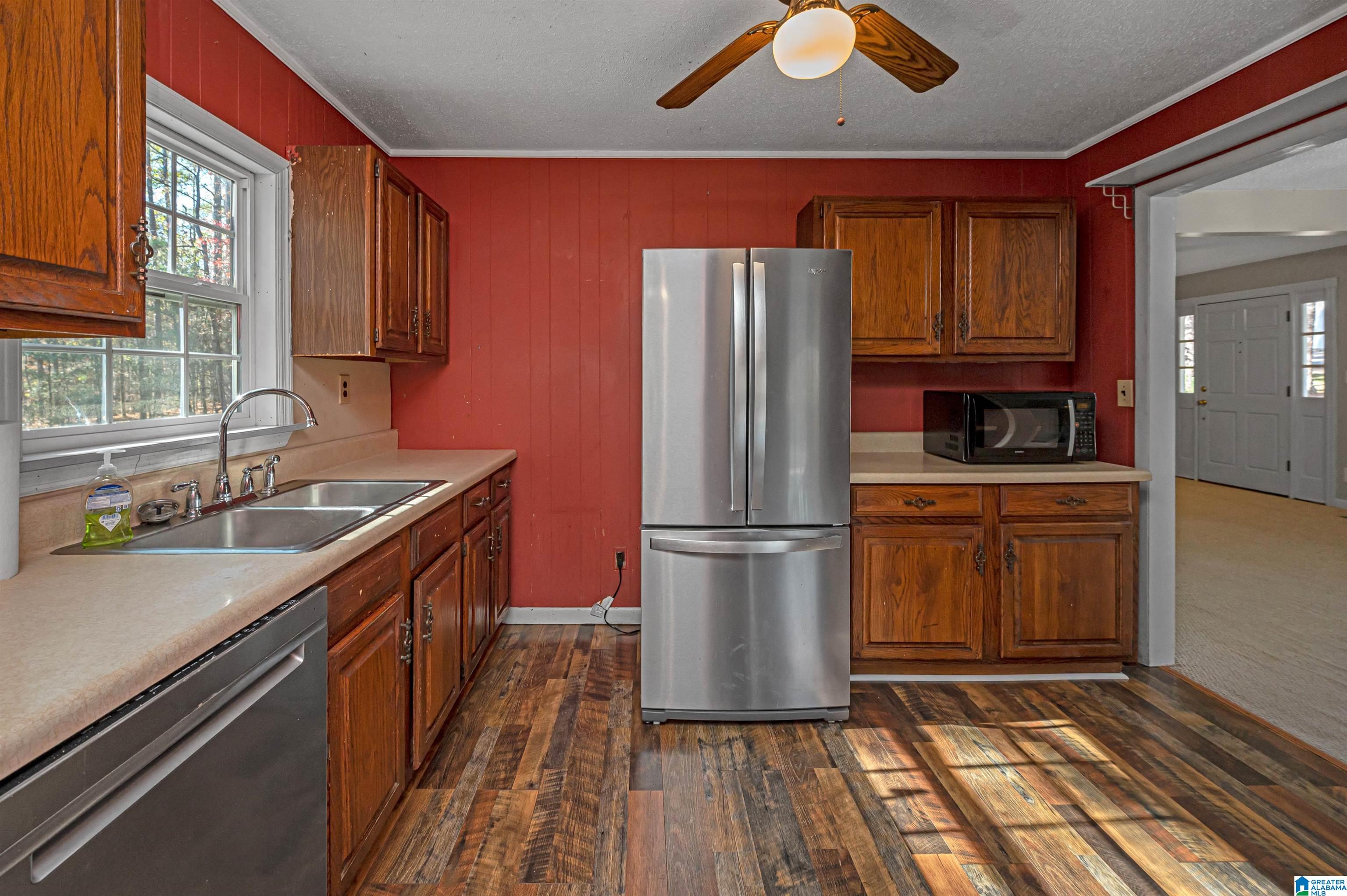 9245 Asberry Road Warrior, AL 35180 - Photo 14 of 41