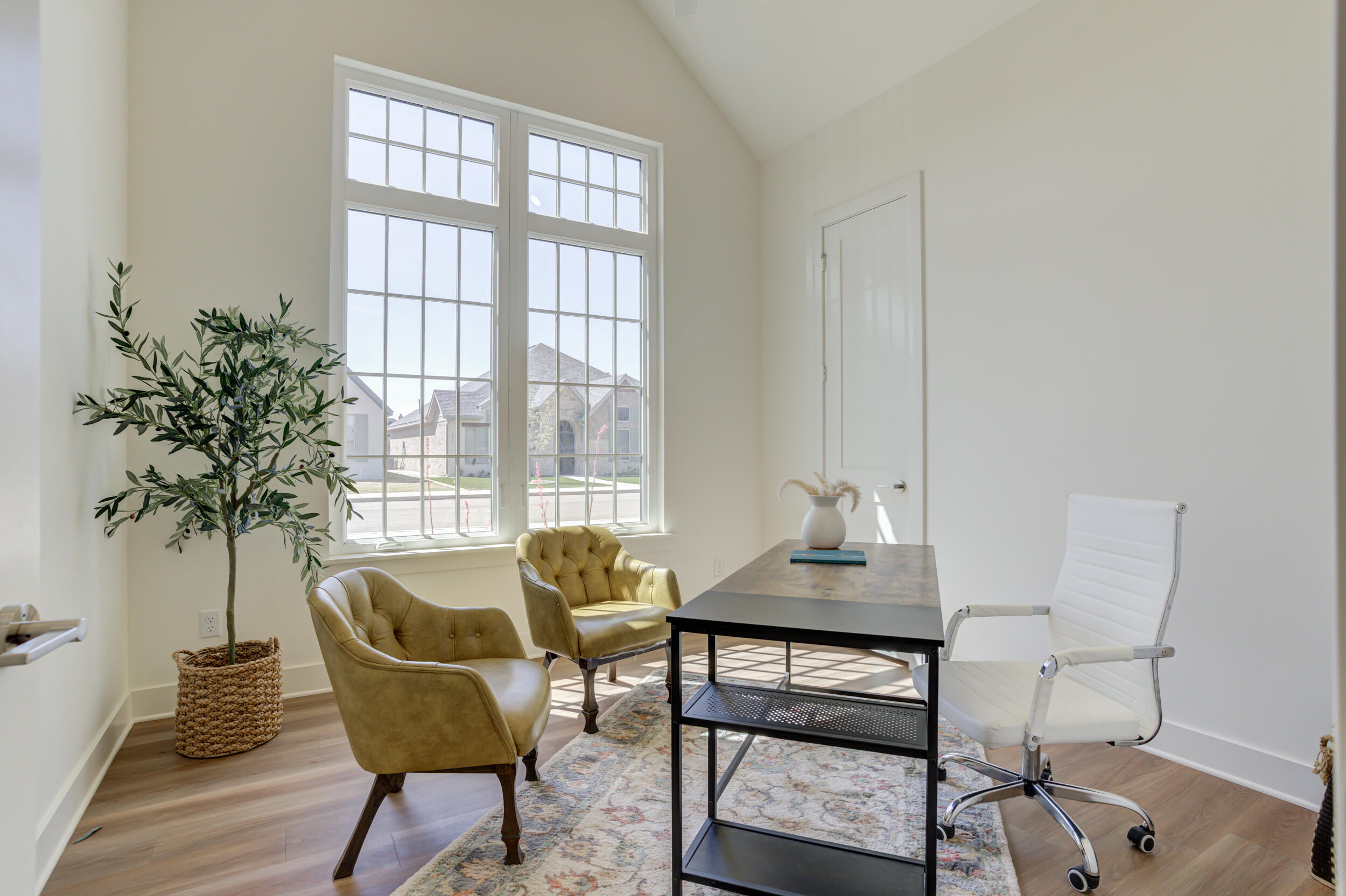 4610 138th Place Lubbock, TX 79424 - Photo 38 of 52 a dining room with furniture and window