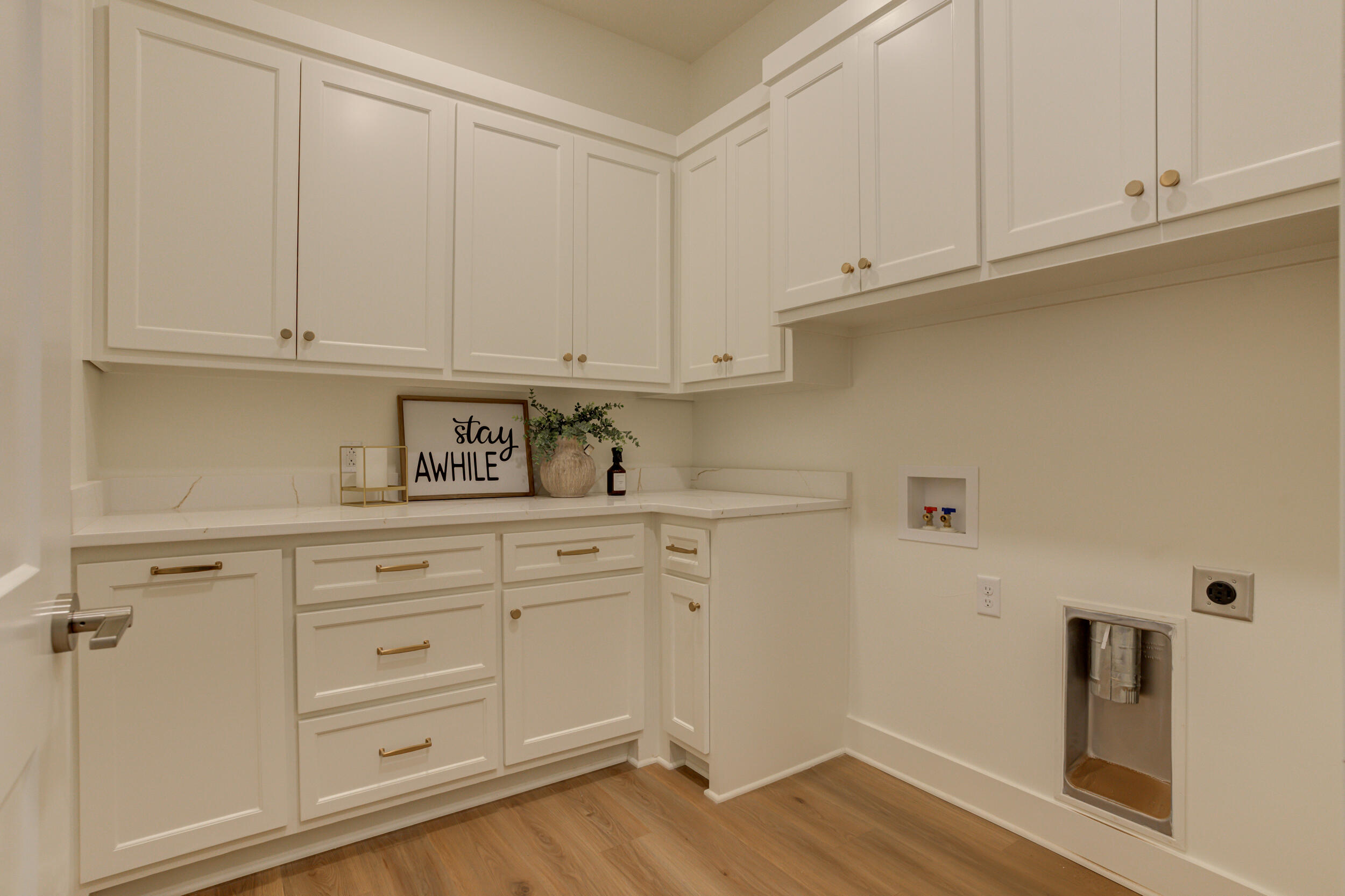 4610 138th Place Lubbock, TX 79424 - Photo 47 of 52 a view of cabinets and wooden floor