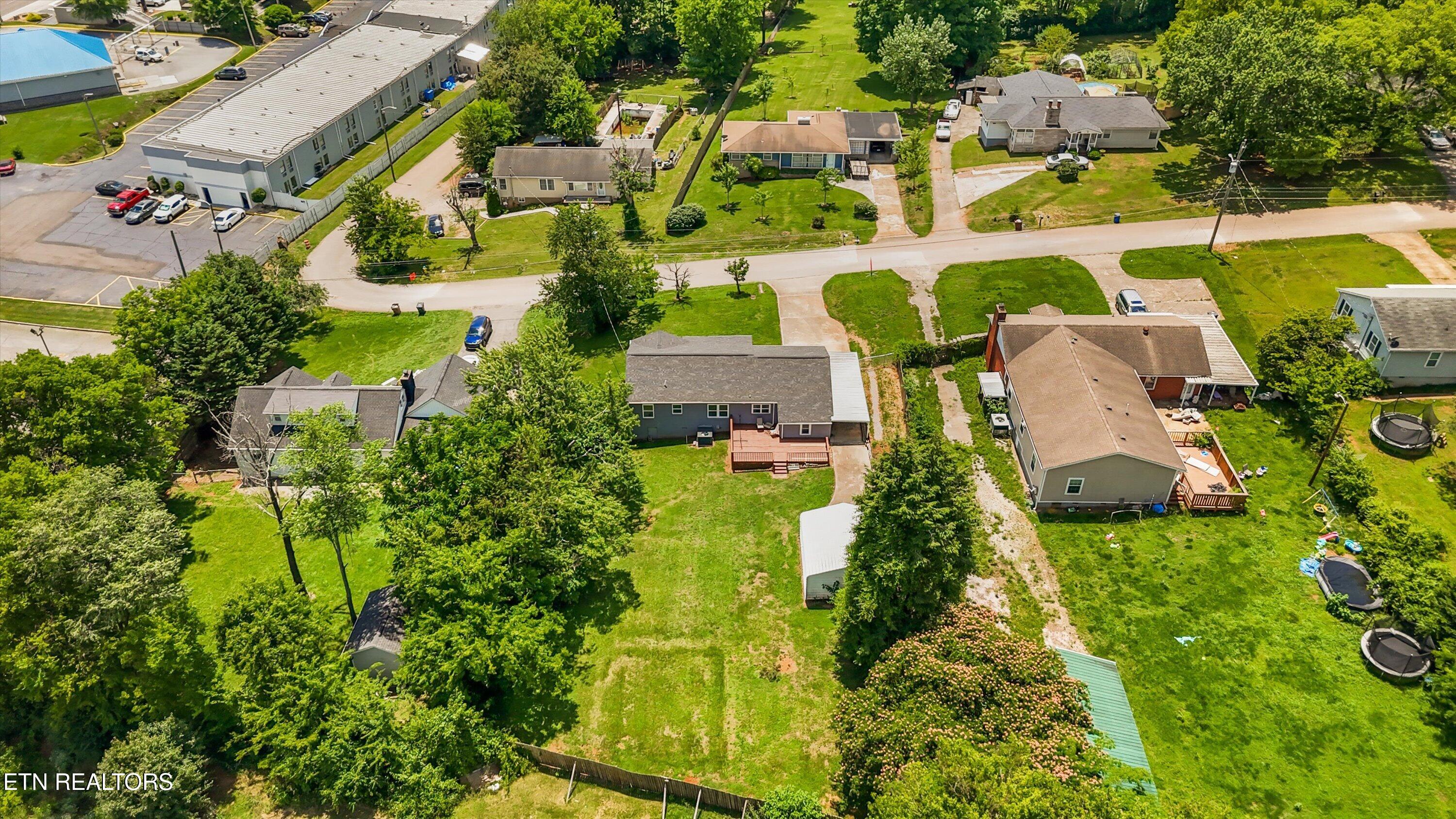 5604 Kentwood Road Knoxville, TN 37912 - Photo 30 of 34 5604 Kentwood Rd
