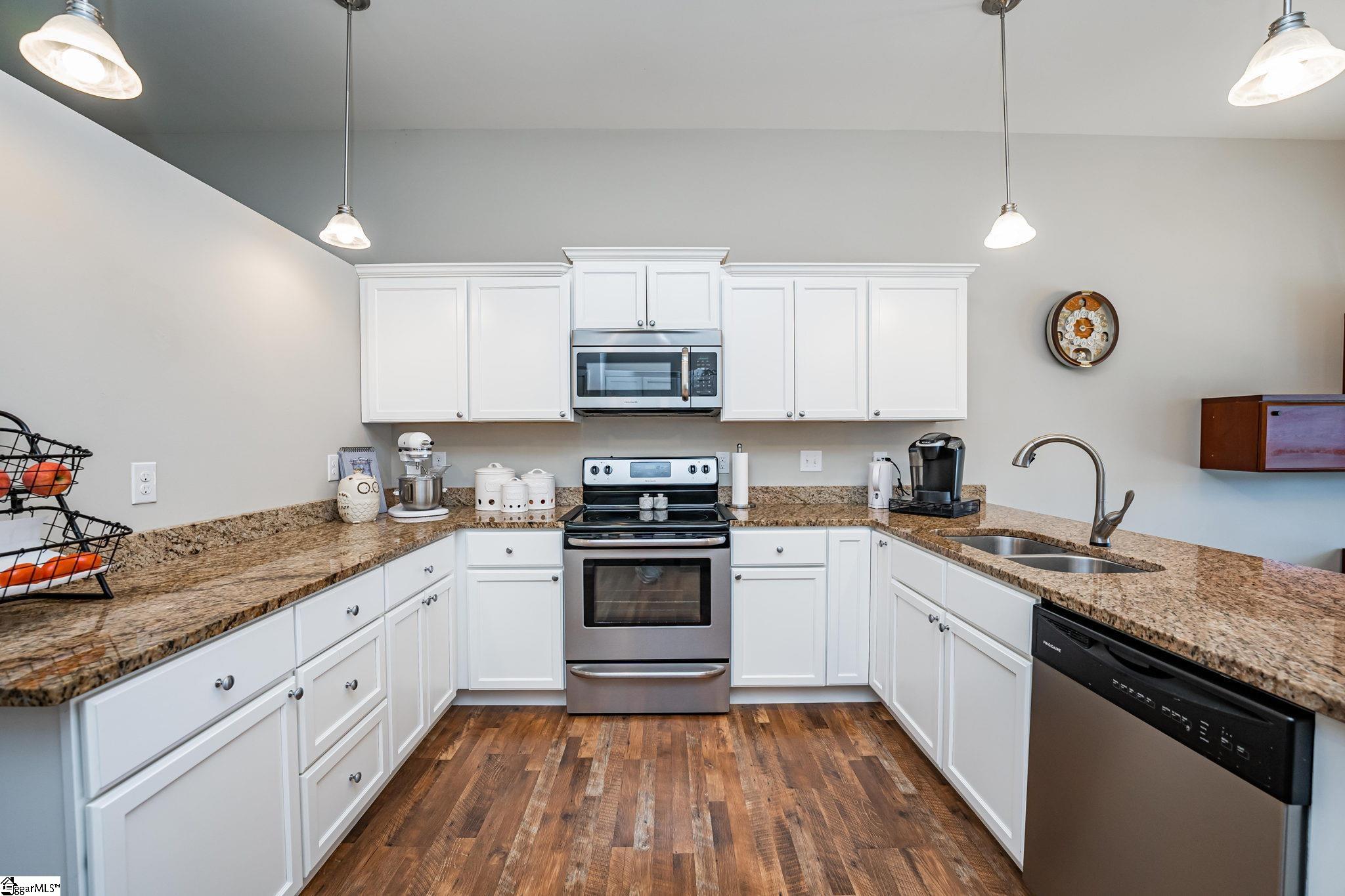 315 Catterick Way Fountain Inn, SC 29644 - Photo 5 of 21 Gallery Image 5