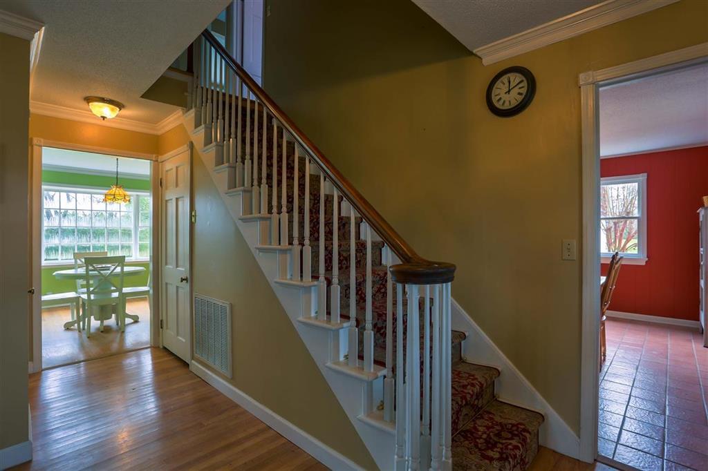 940 Bluff Road Dayton, TN 37321 - Photo 8 of 42 8