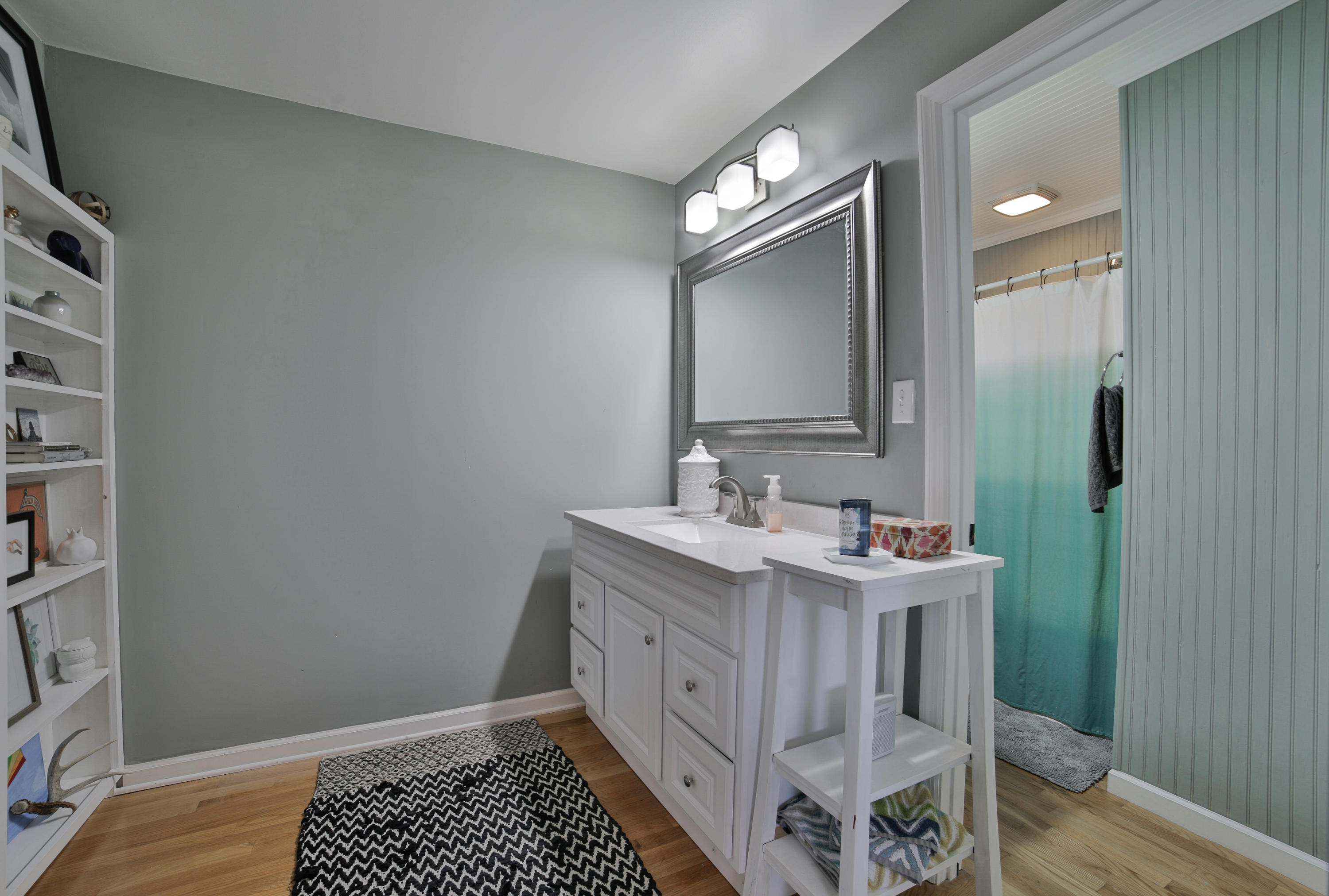 1610 John Ross Road Chattanooga, TN 37412 - Photo 20 of 35 Master Bath