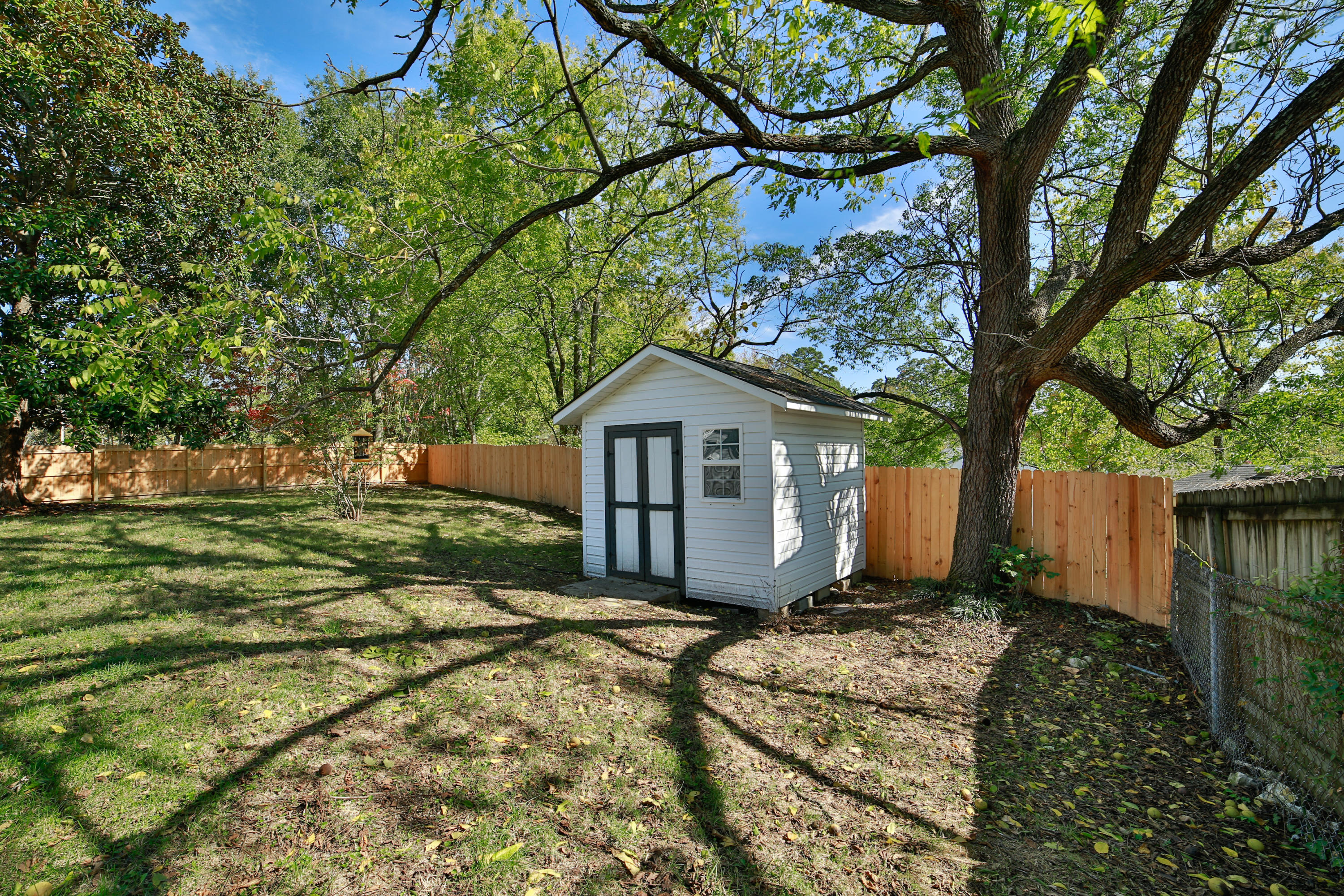 1610 John Ross Road Chattanooga, TN 37412 - Photo 34 of 35 Additional storage