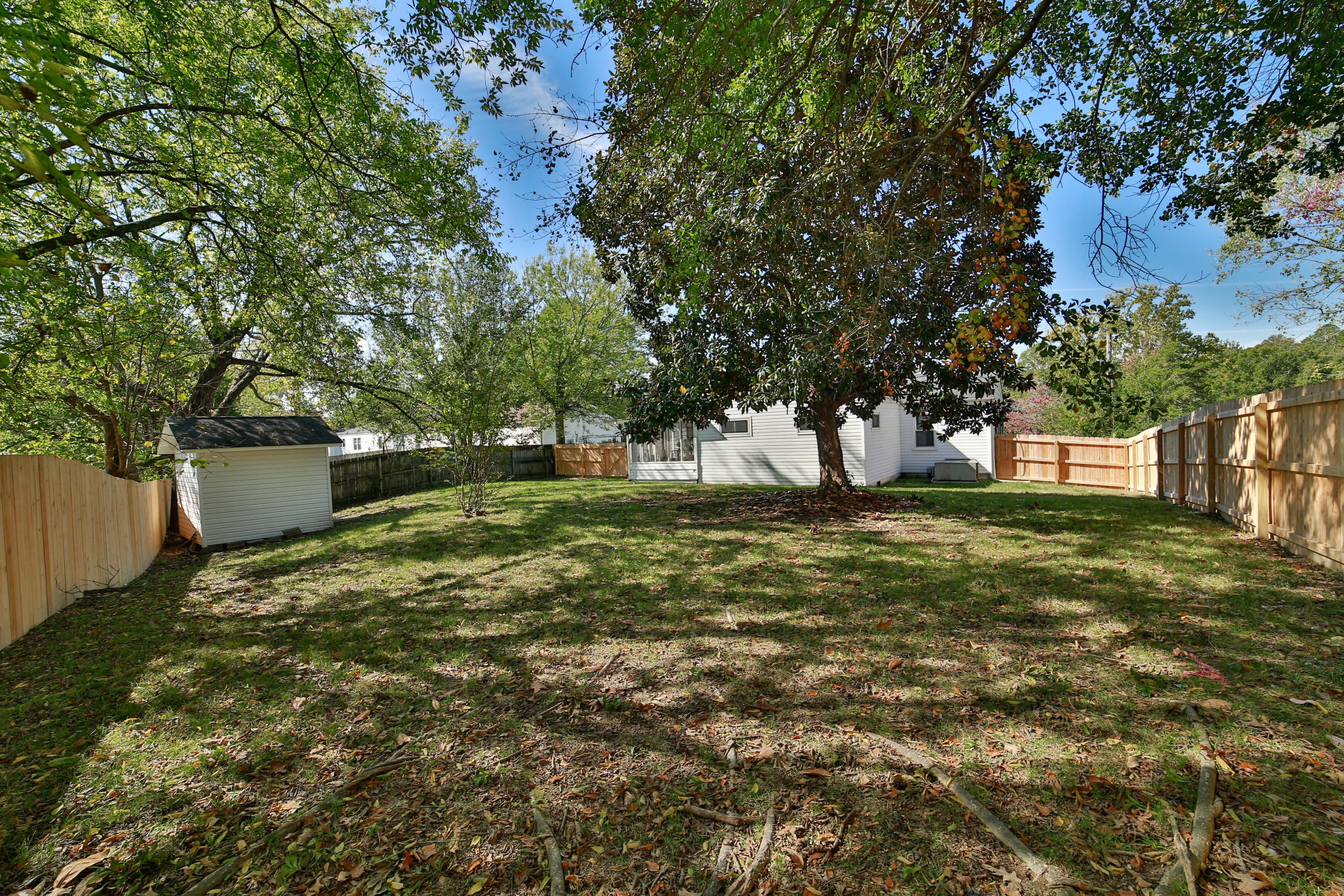 1610 John Ross Road Chattanooga, TN 37412 - Photo 35 of 35 Established trees