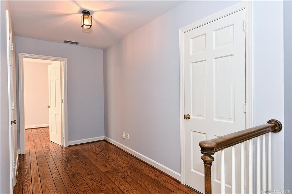 5834 Kirkpatrick Road Charlotte, NC 28211 - Photo 17 of 29 Gallery Image 17