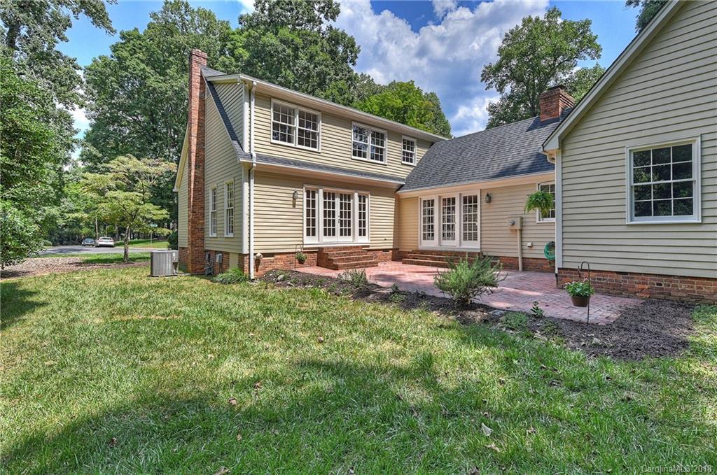 5834 Kirkpatrick Road Charlotte, NC 28211 - Photo 24 of 29 Gallery Image 24