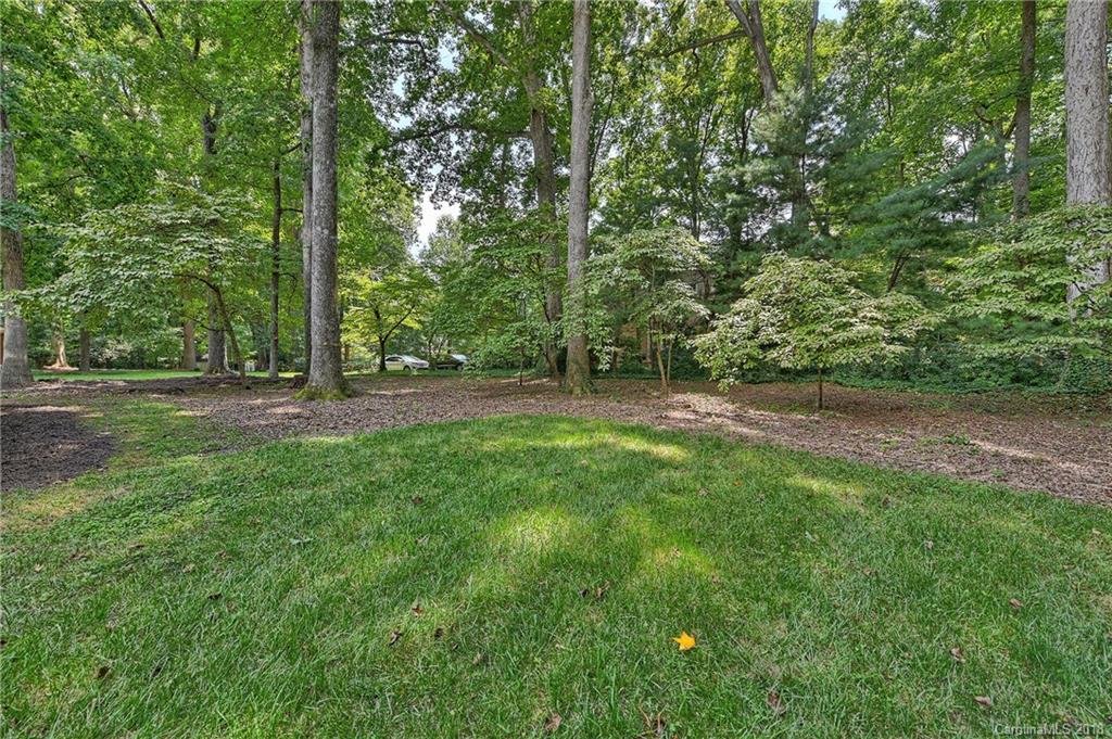 5834 Kirkpatrick Road Charlotte, NC 28211 - Photo 26 of 29 Gallery Image 26