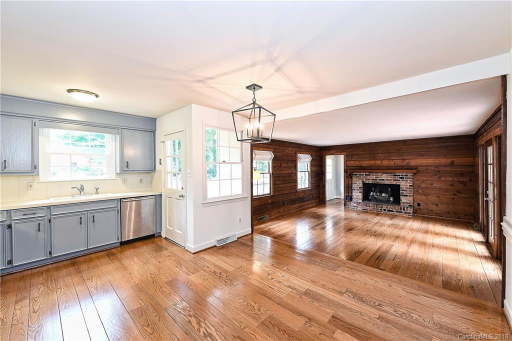 5834 Kirkpatrick Road Charlotte, NC 28211 - Photo 9 of 29 Gallery Image 9