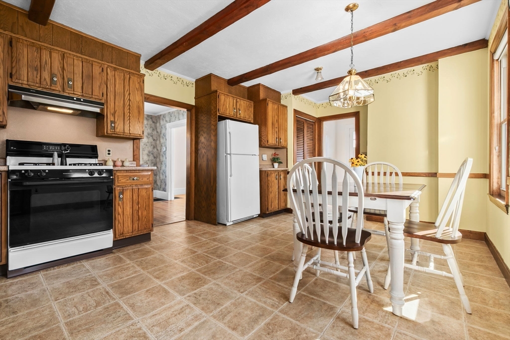 23 Fairview Avenue Beverly, MA 01915 - Photo 13 of 29