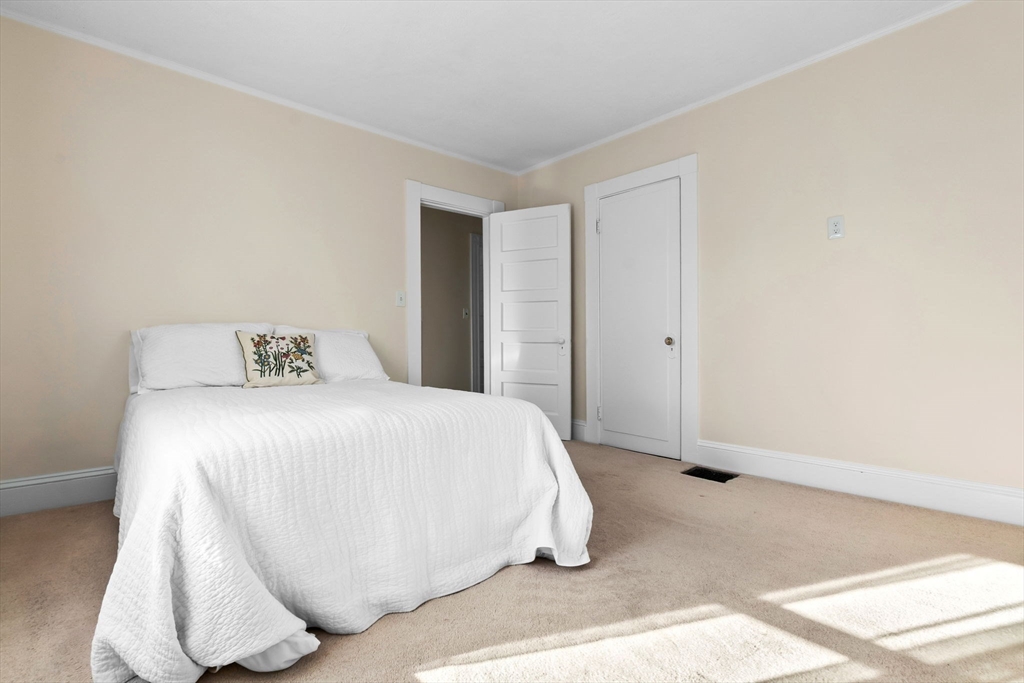 23 Fairview Avenue Beverly, MA 01915 - Photo 17 of 29