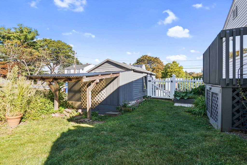 23 Fairview Avenue Beverly, MA 01915 - Photo 25 of 29