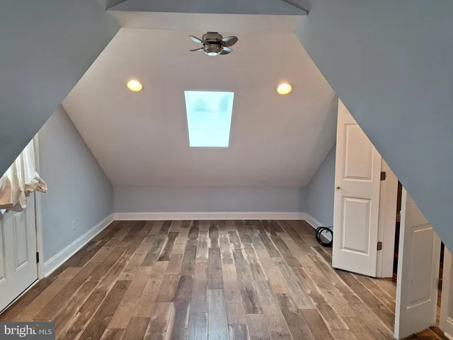 $1,450 | 9078 Northwest Barn Run, Unit KNOLL, Marshall, VA 20115