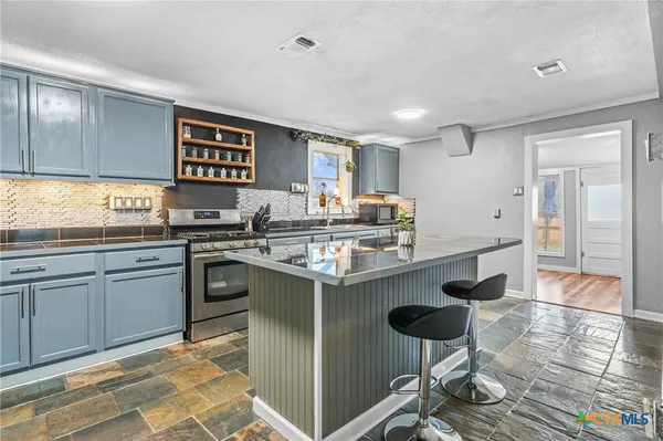 $169,000 | 724 Scarbrough Street, Rockdale, TX 76567