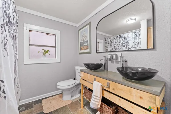 $169,000 | 724 Scarbrough Street, Rockdale, TX 76567