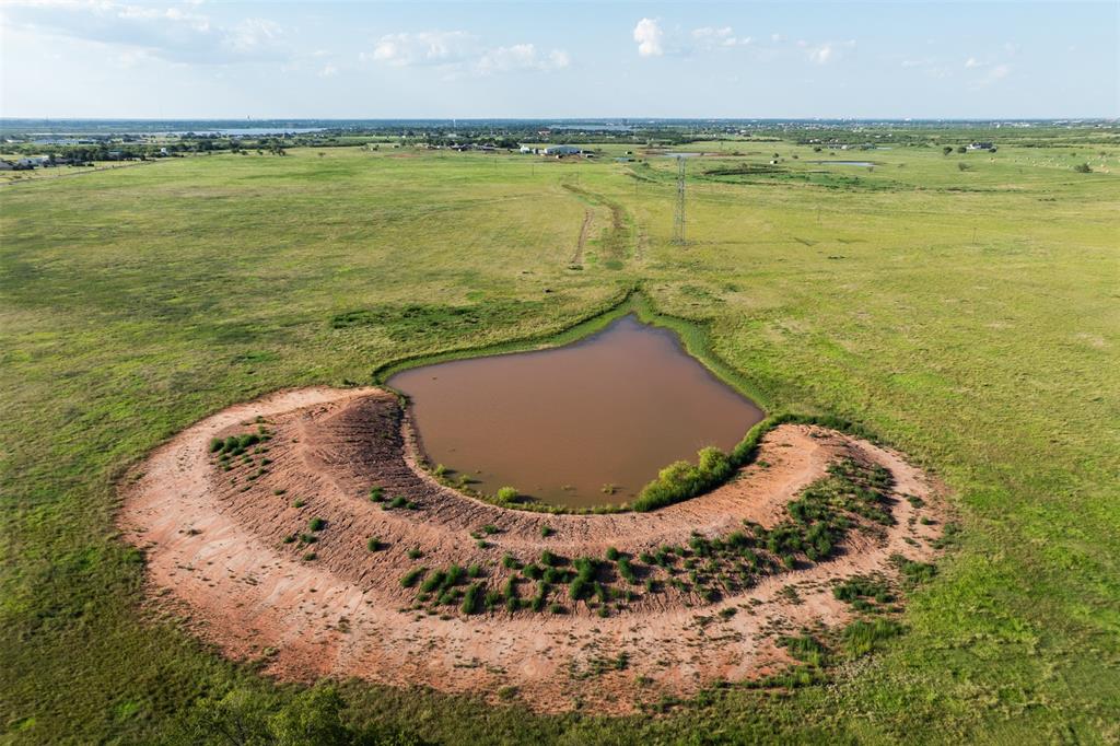133 Parker Wichita Falls Wichita Falls, TX 76310 - Photo 12 of 19 a view of a ocean with a yard