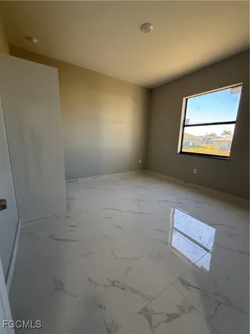 $2,300 | 1914 Northeast 18th Avenue, Cape Coral, FL 33909