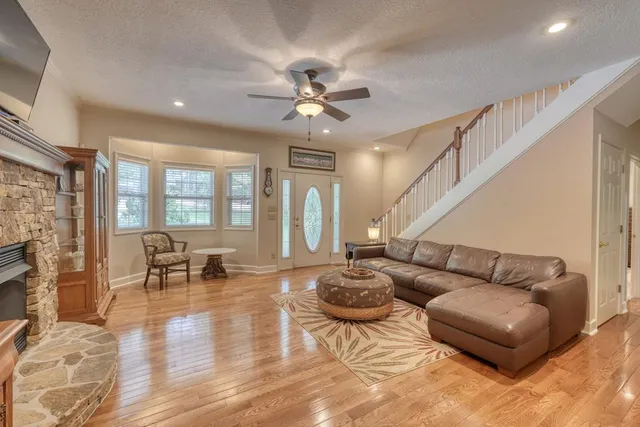 $585,000 | 206 Timbergate Trail, Blairsville, GA 30512