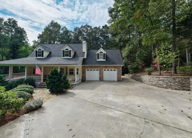 $585,000 | 206 Timbergate Trail, Blairsville, GA 30512