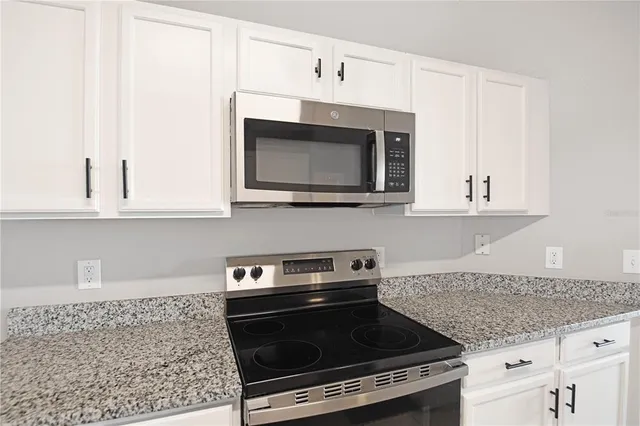 $2,300 | 915 Knollwood Drive, Davenport, FL 33837