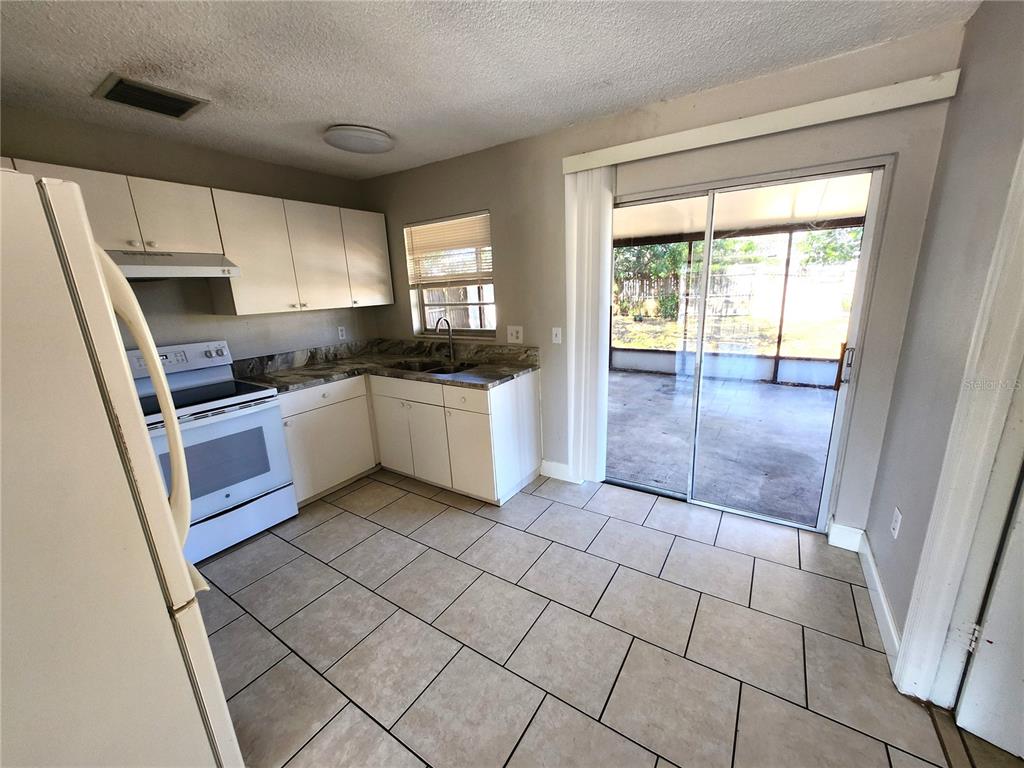 7321 Exemplar Drive New Port Richey, FL 34655 - Photo 6 of 13