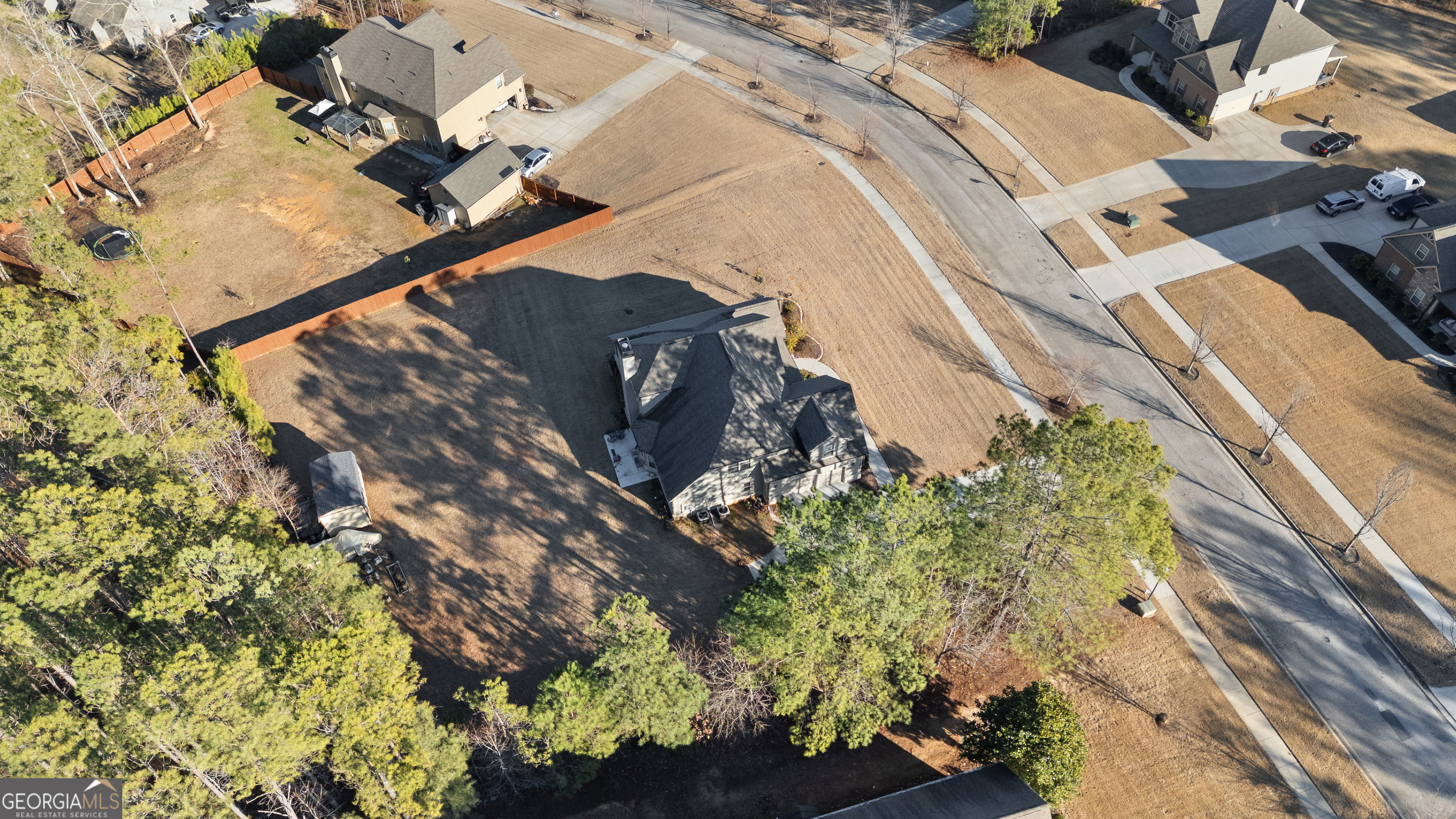 170 Homestead Circle Forsyth, GA 31029 - Photo 5 of 35