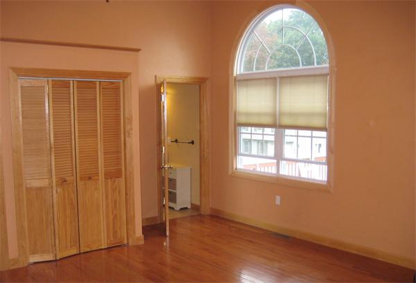 588 Nashua Road Dracut, MA 01826 - Photo 9 of 20 Gallery Image 9