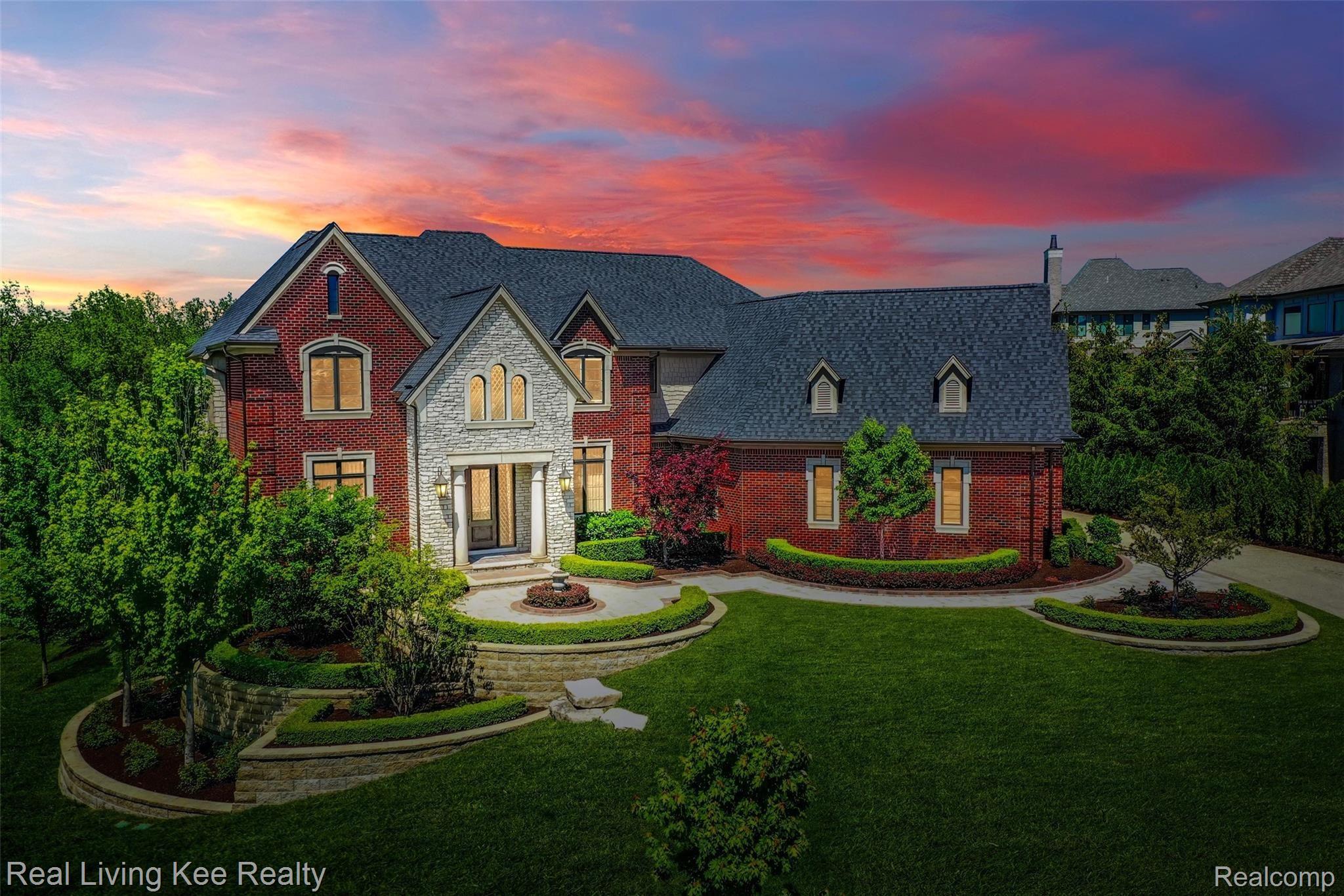 4839 Pinnacle Boulevard Rochester, MI 48306 - Photo 2 of 69 image0.jpg