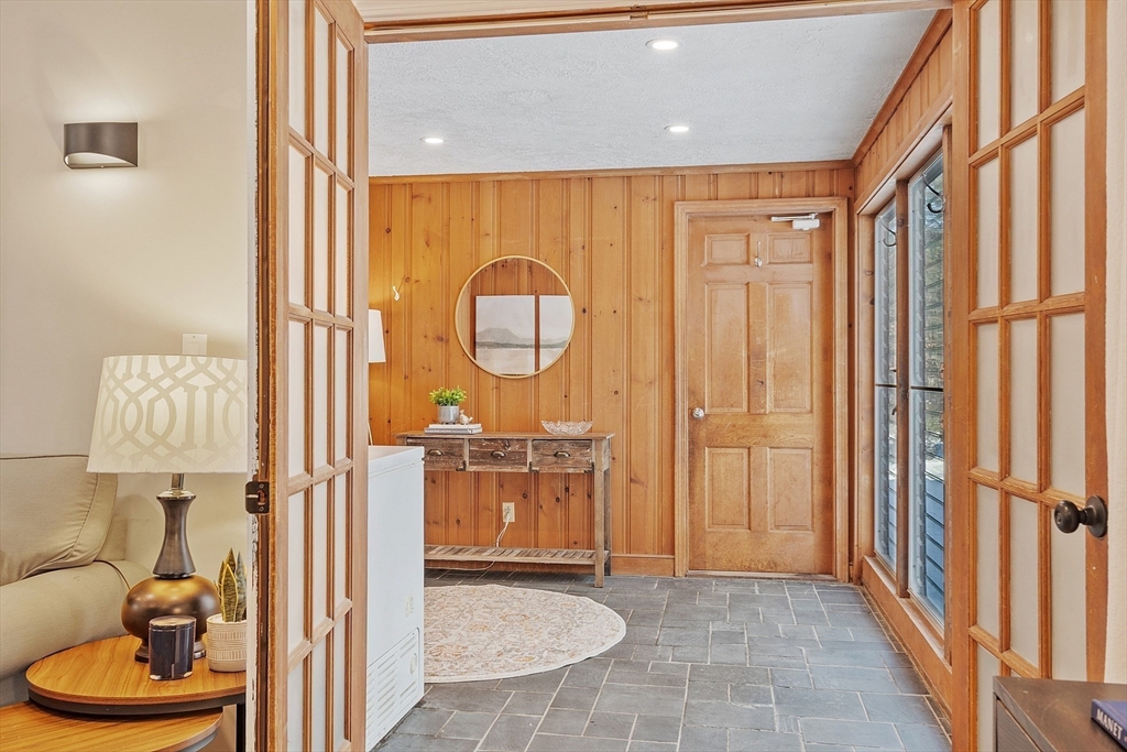 27 Forest Road Acton, MA 01720 - Photo 21 of 42