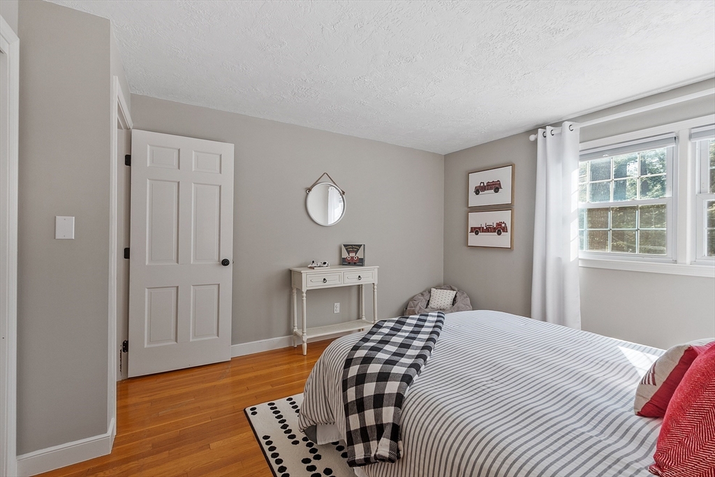 27 Forest Road Acton, MA 01720 - Photo 31 of 42