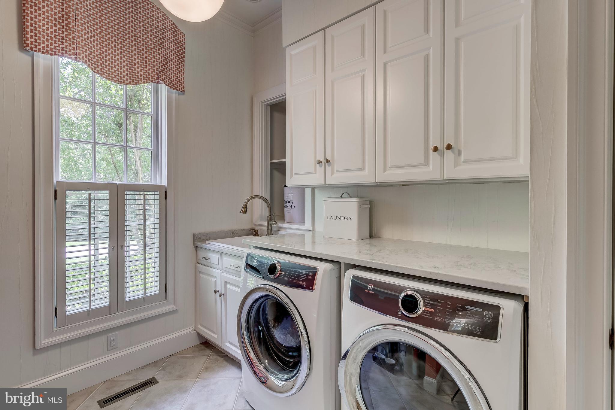 12333 Michaelsford Road Cockeysville, MD 21030 - Photo 30 of 82 Laundry Room