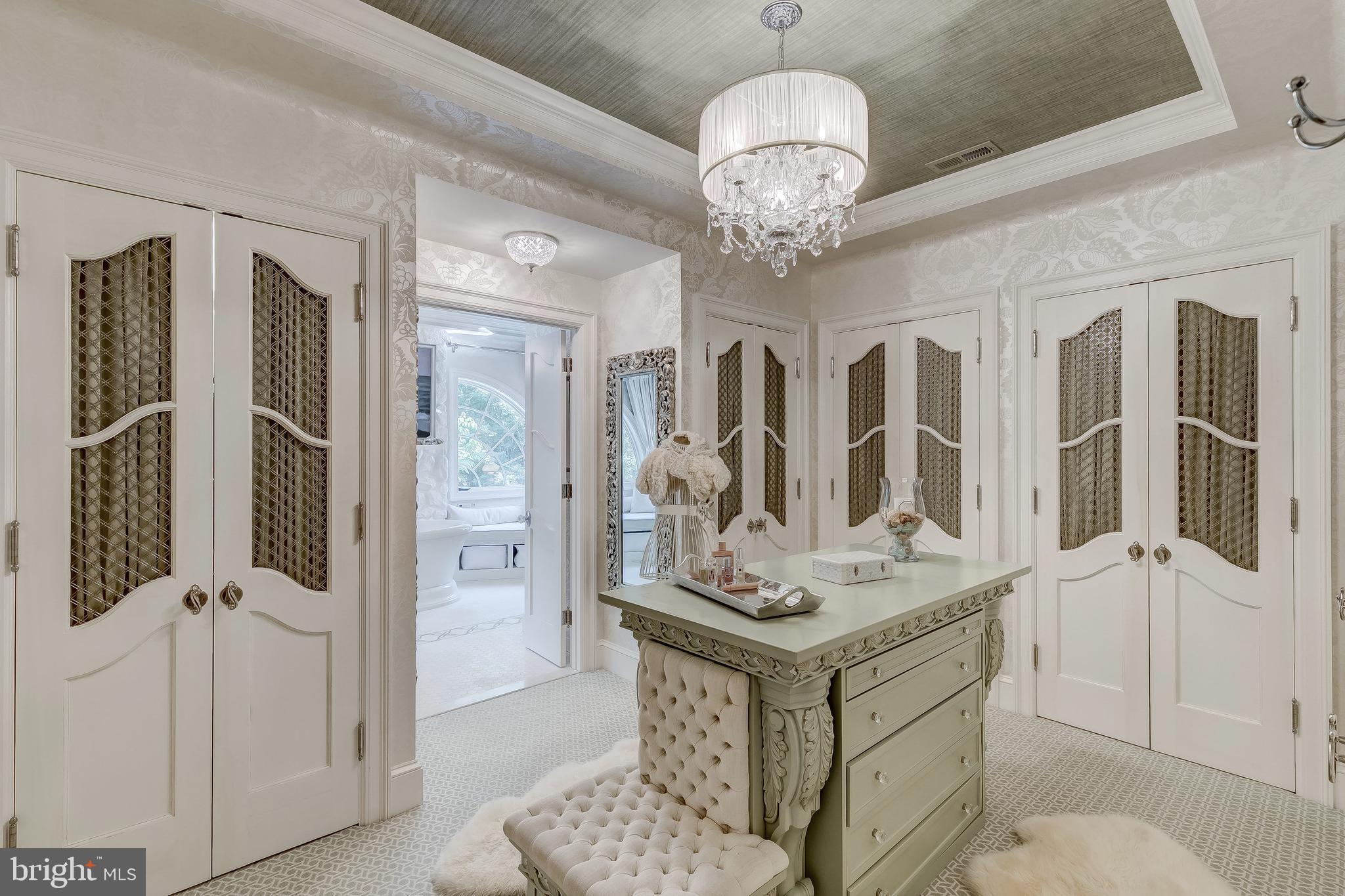 12333 Michaelsford Road Cockeysville, MD 21030 - Photo 38 of 82 Master Dressing Room