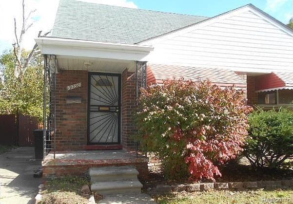 9230 Rutherford Street Detroit, MI 48228 - Photo 1 of 14 DSCN2990.JPG