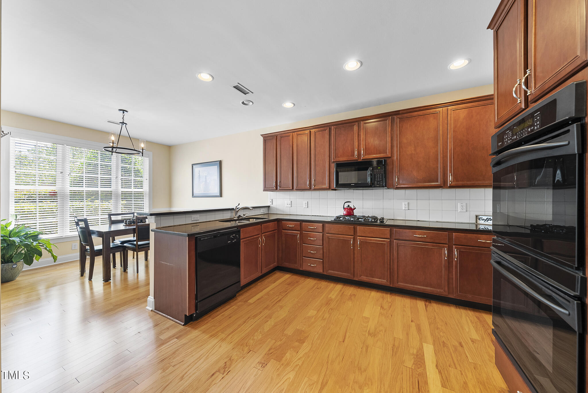 9120 White Eagle Court Raleigh, NC 27617 - Photo 21 of 39 DSC06610