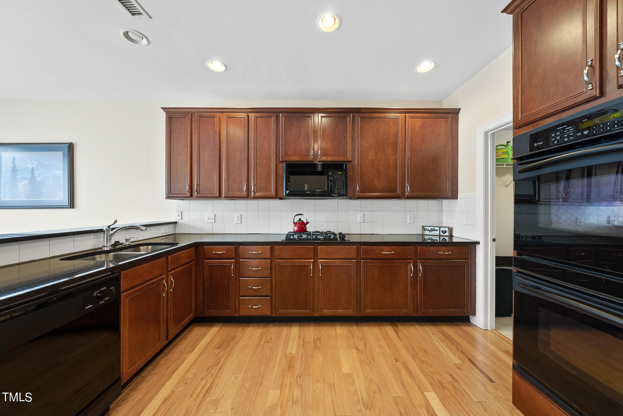 9120 White Eagle Court Raleigh, NC 27617 - Photo 22 of 39 DSC06613